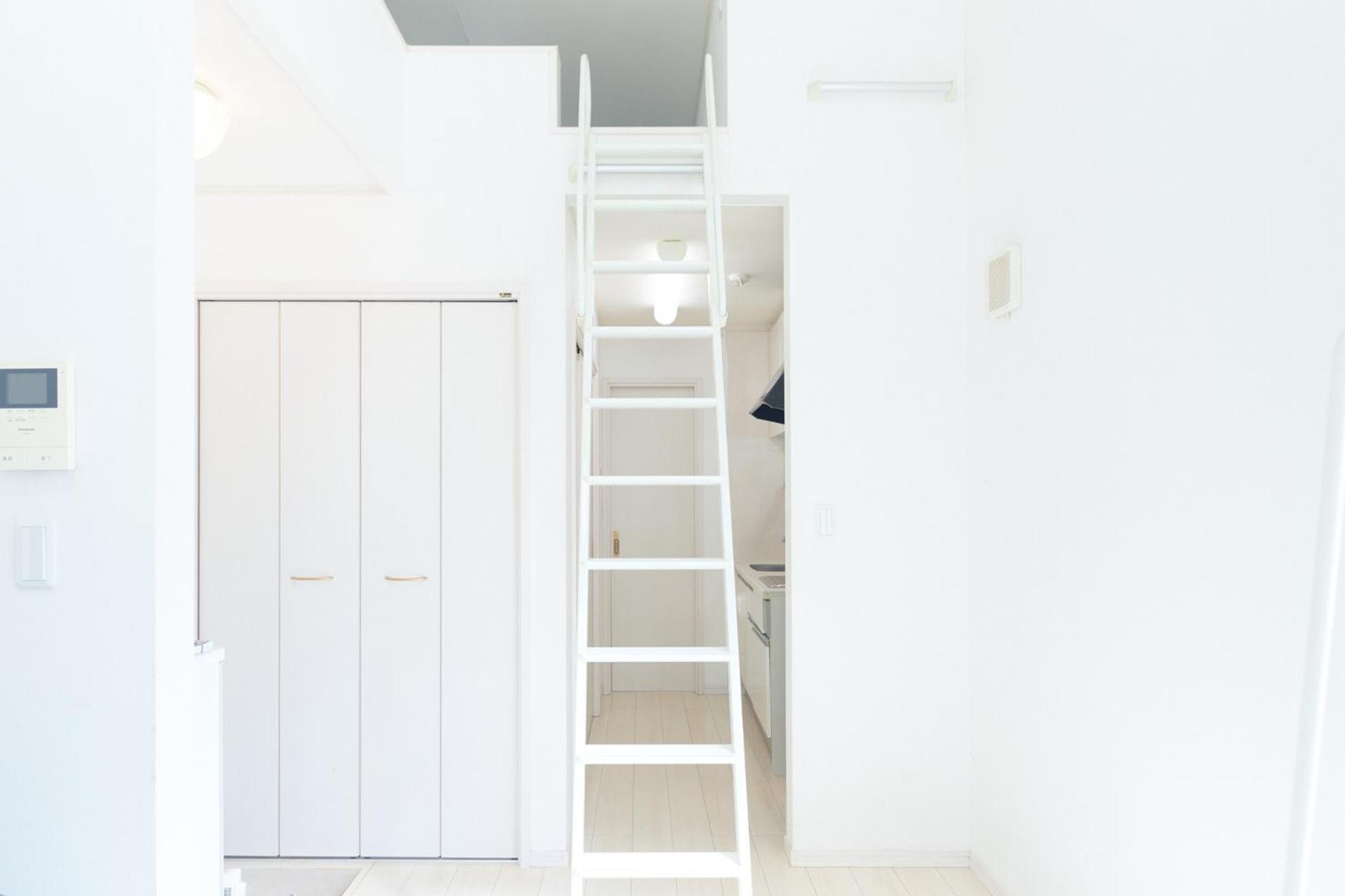 Soshigaya Apartment *